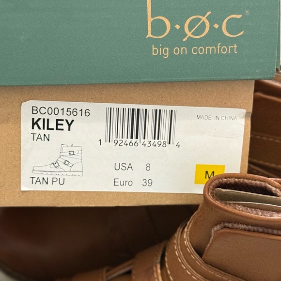 b.o.c. Brown Winter Boots with Buckle Straps - Picture 4 of 6